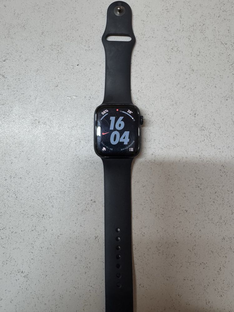 Apple watch se 44mm (2 покоління)