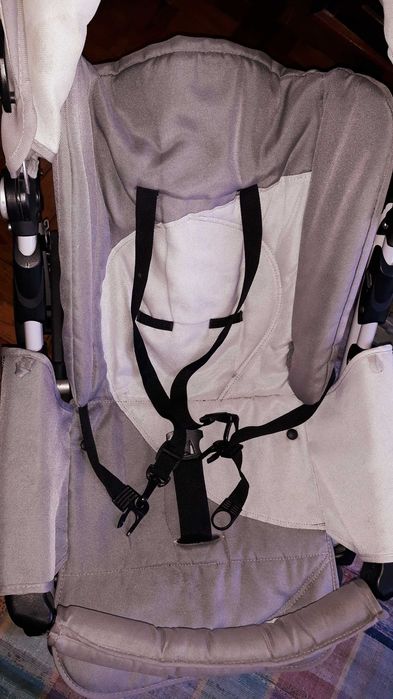 Trio Chicco Carrinho de bébe, alcofa e ovo