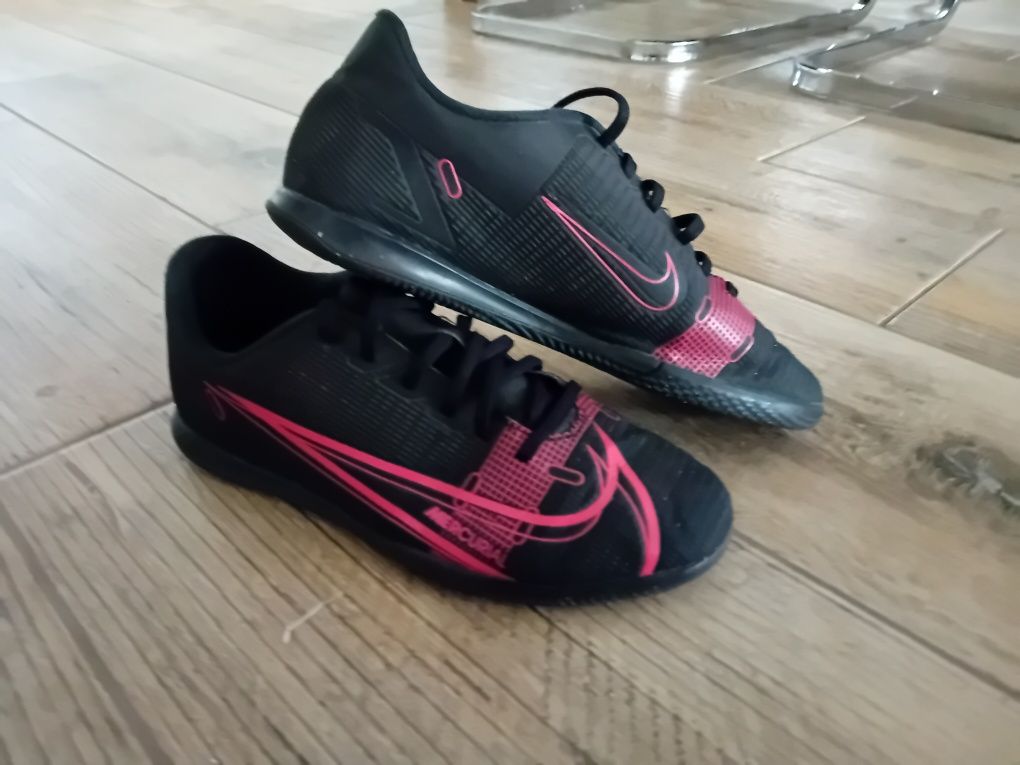 Nike JR Mercurial Vapor Cv0826 buty halówki 38