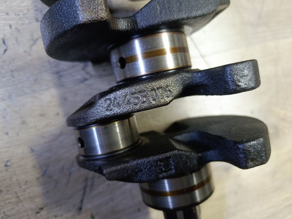 Коленвал колінвал 1.6 16v 24455076 Opel Astra G Zafira A Vectra