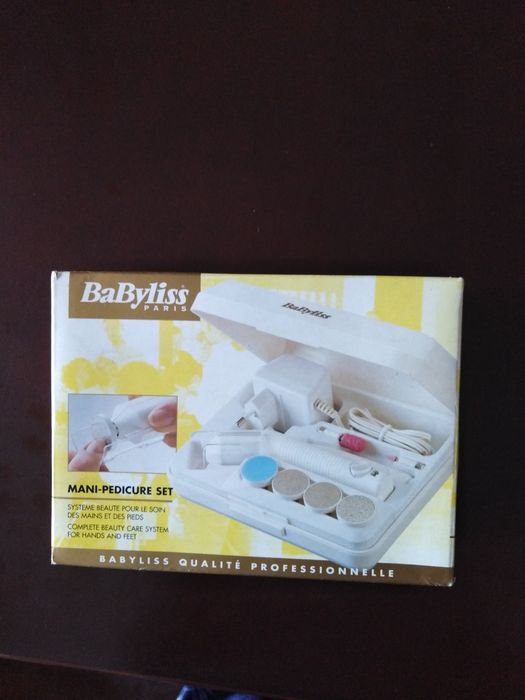 Zestaw elektryczny do Pedi-Manicure  francuskiej firmy BaByliss Paris