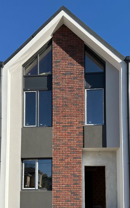 Продаж будинку 140 м2 м. Бровари, р-н Радіостанція Стадіон