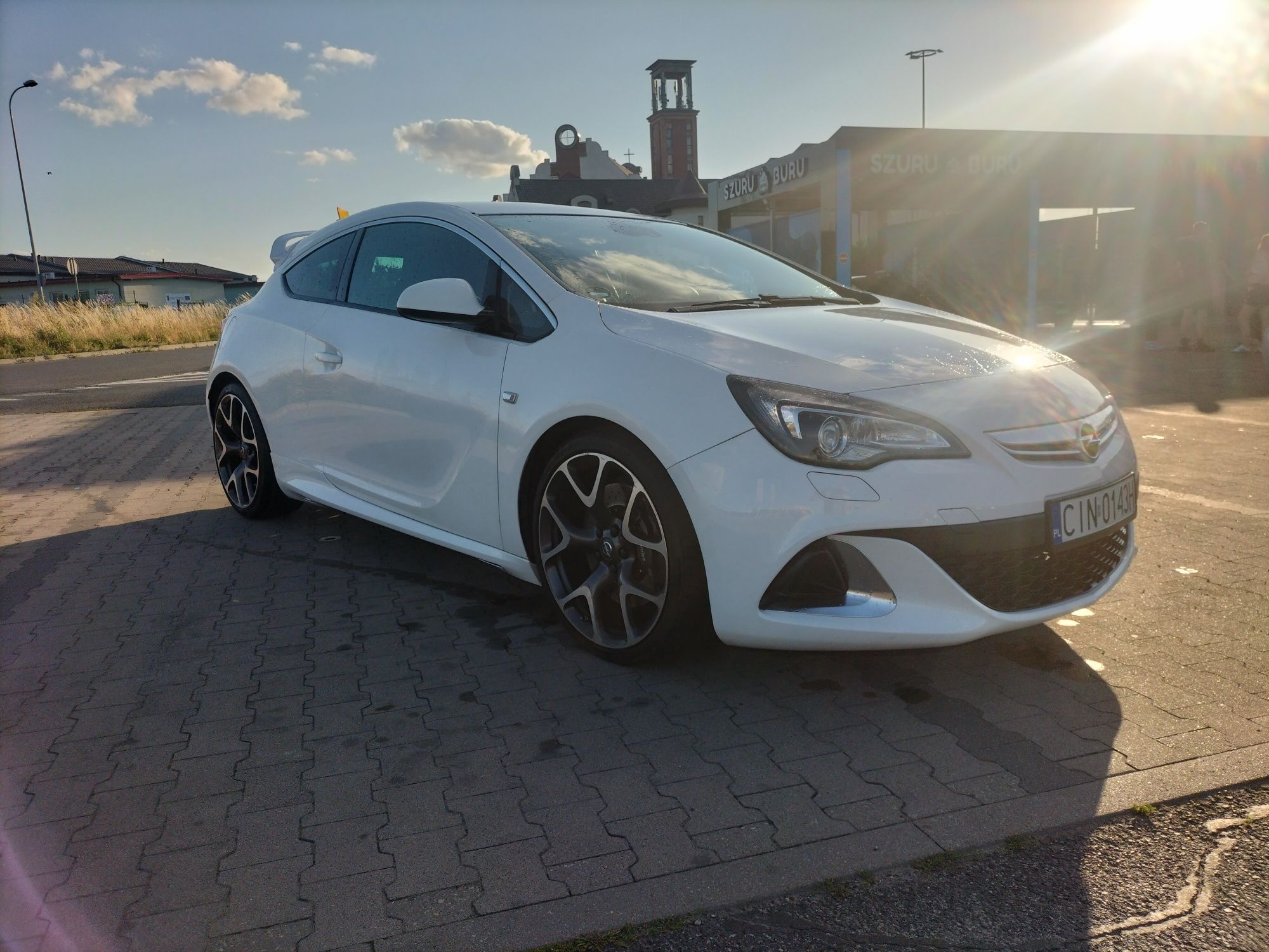 Opel Astra J OPC 2.0 turbo 280km