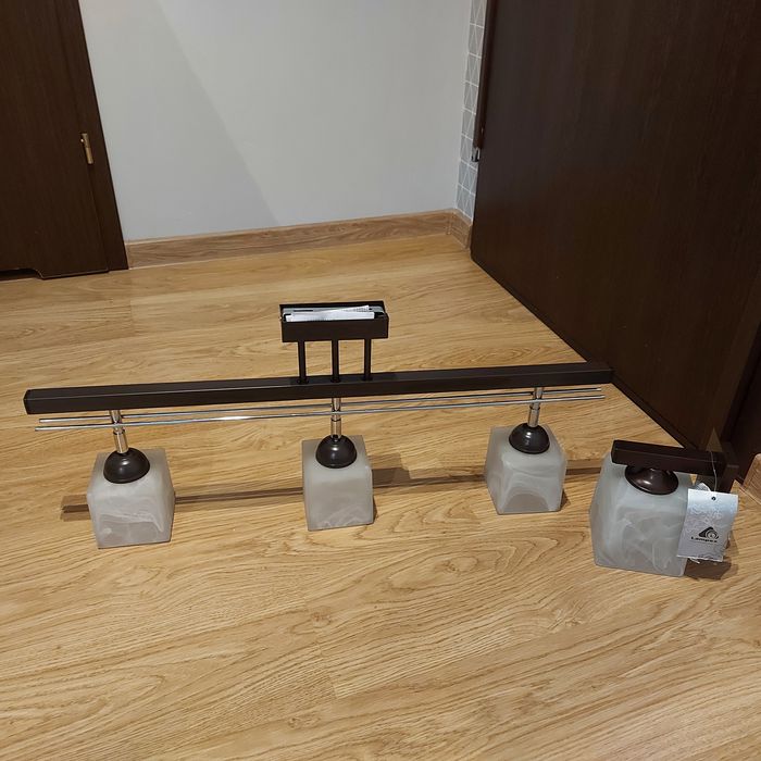 Lampa wisząca  potrójny klosz i kinkiet,  żyrandol