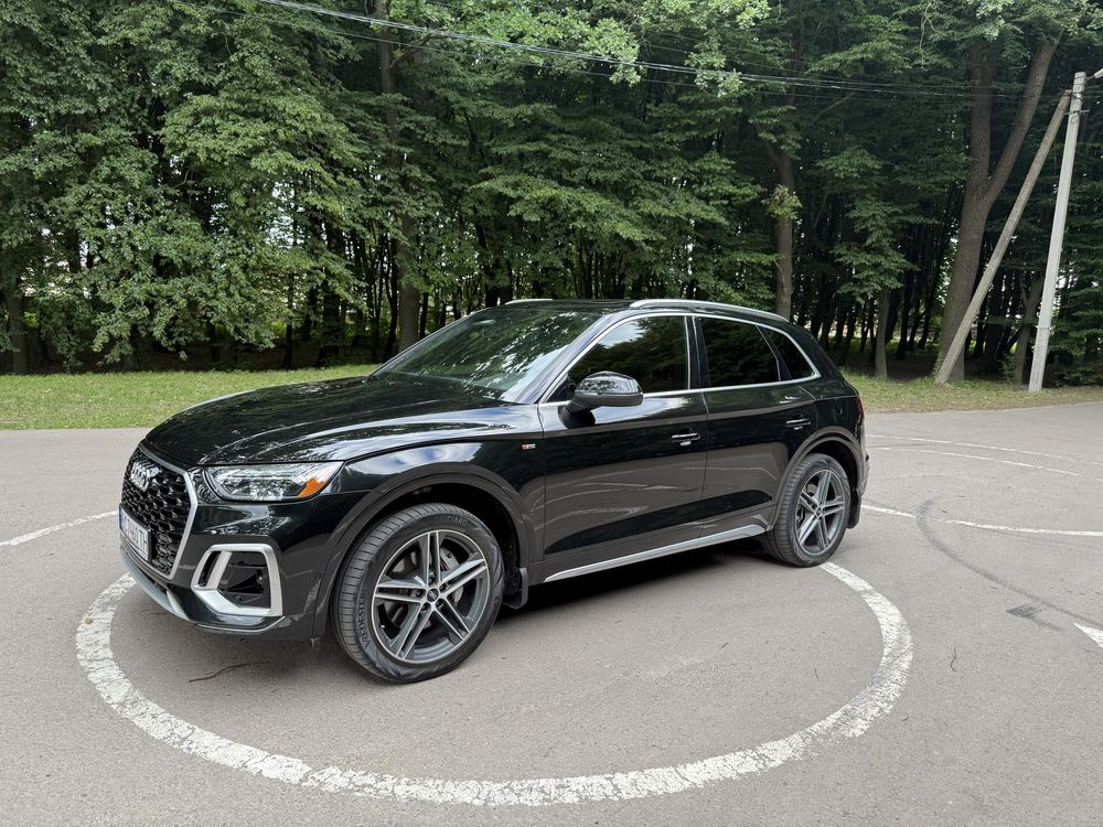 Audi q5 гібрид PHEW 367 к.с.