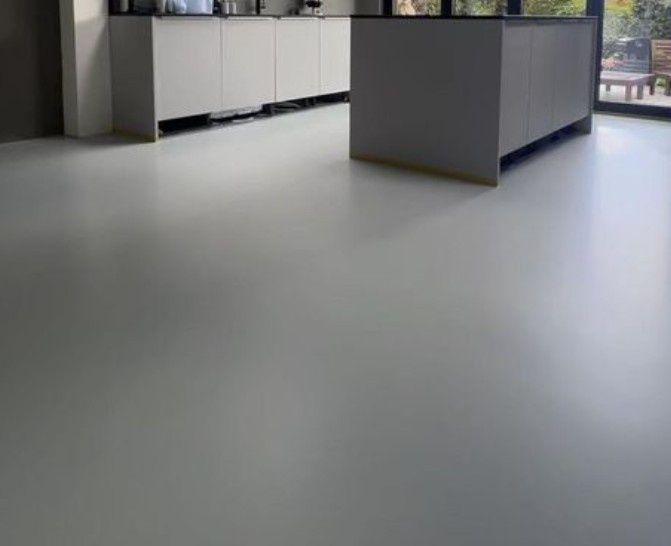 Posadzka żywiczna / żywica / posadzki epoksydowe / mikrocement / beton