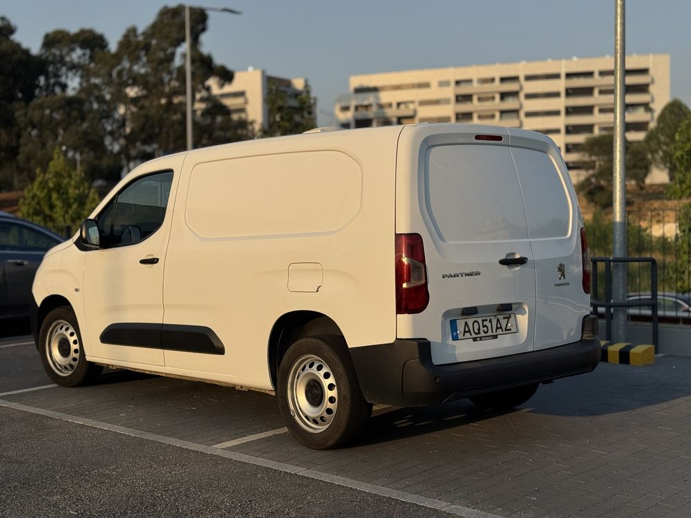 Peugeot Partner LONGA  3 LUGARES ** ÚNICO DONO**  IVA DEDUTIVEL INCLUI