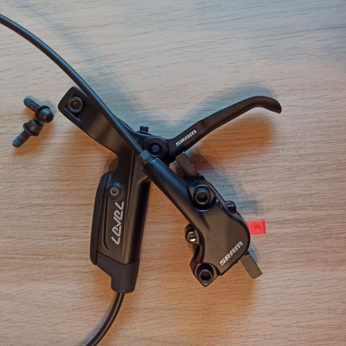 Nowy hamulec hydrauliczny przedni Sram Level