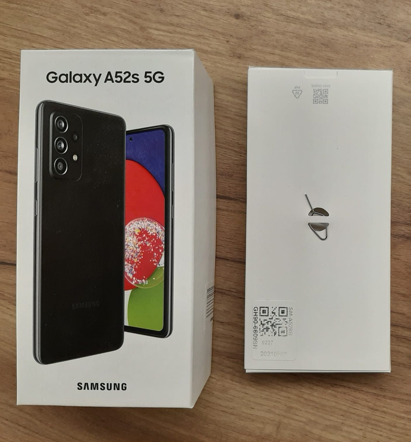 Samsung Galaxy A52s 5G kolor czarny JAK NOWY
