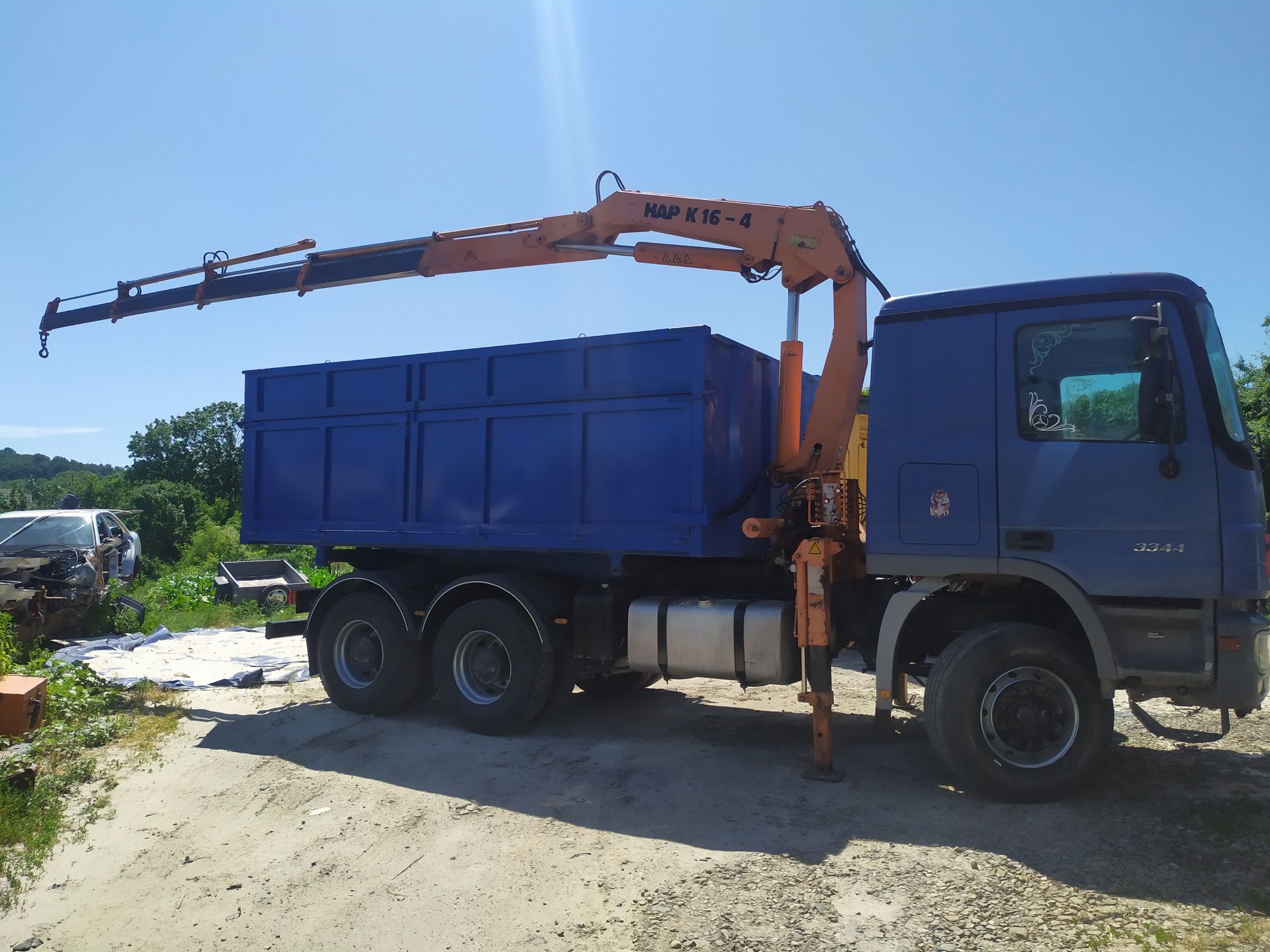 Продам мерседес актрос