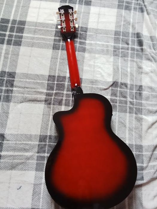 Гітара Polcrafr 6- ти струнна ,електроакустична