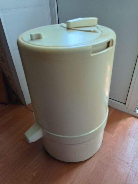 Продам центріфугу В'юга