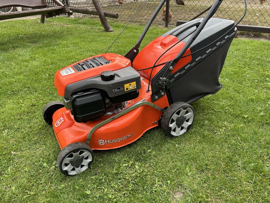 Kosiarka spalinowa Husqvarna LC 140SP