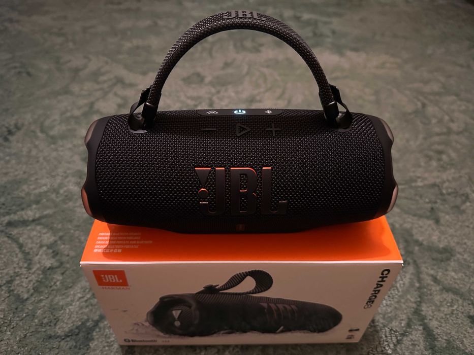 Портативна акустика JBL Charge 6 Black