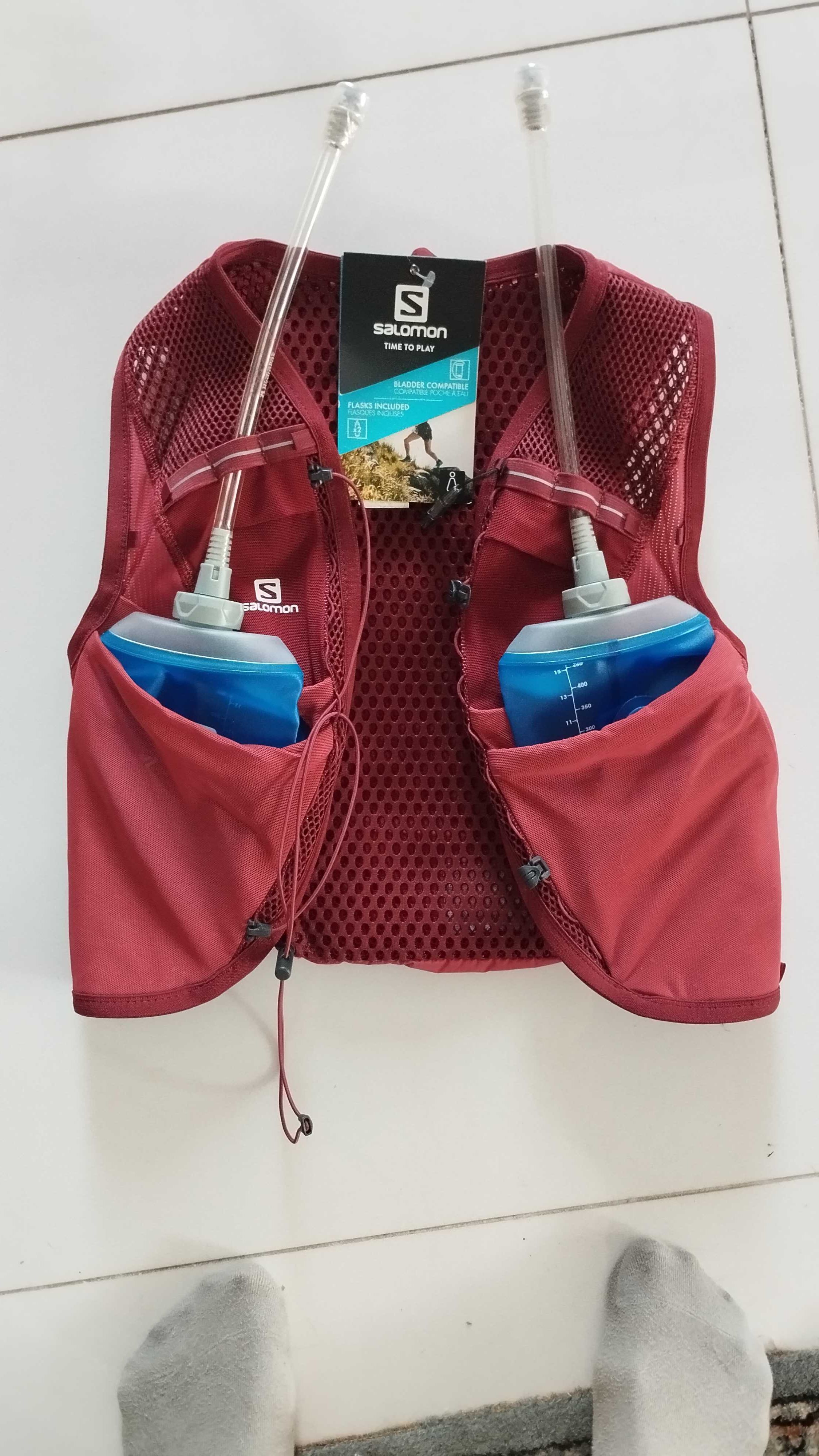 NOWA kamizelka biegowa Salomon Active Skin 8W - rozm. S + 2 flasks
