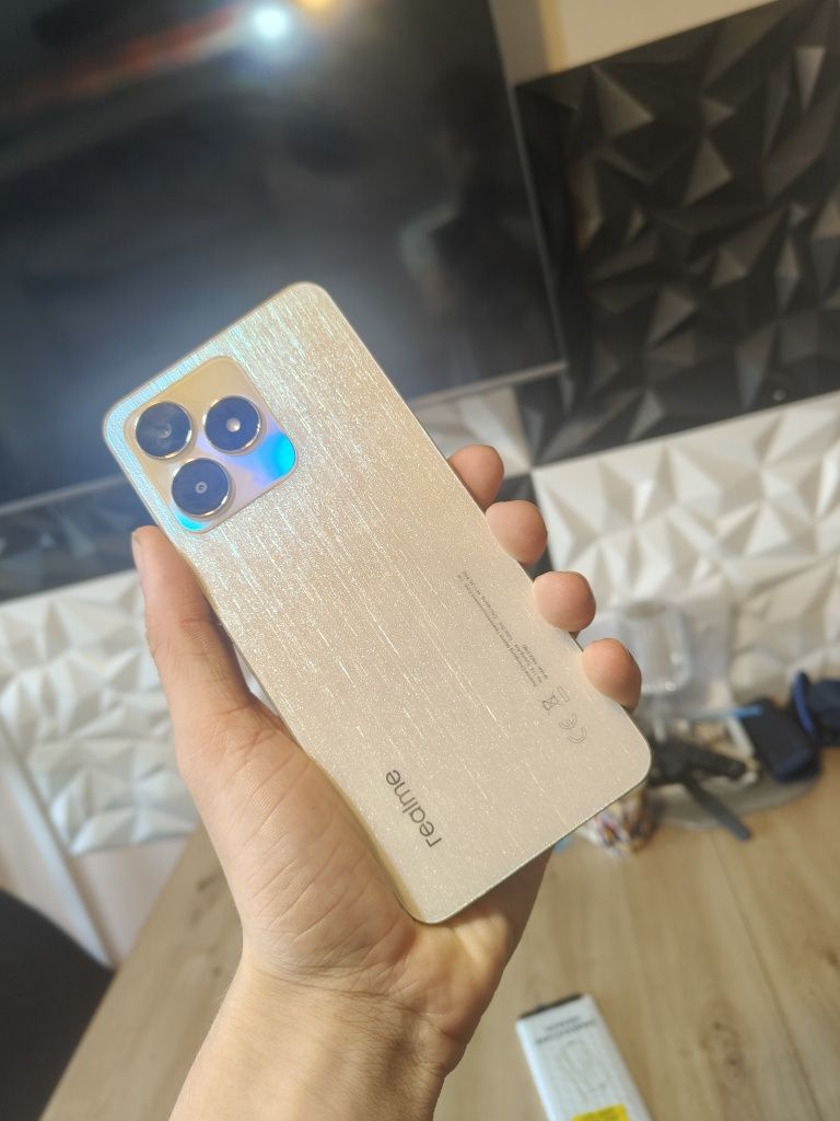 Realme C53 2 etui i ładowarka
