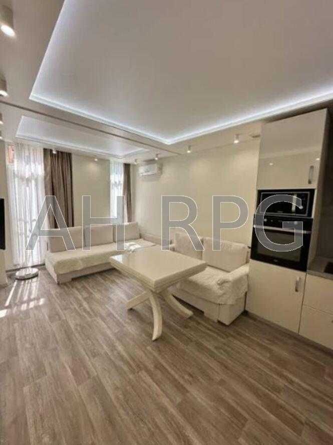 Продаж 1-к квартири в  ЖК "Комфорт Таун", 42 м², вул. Регенераторна