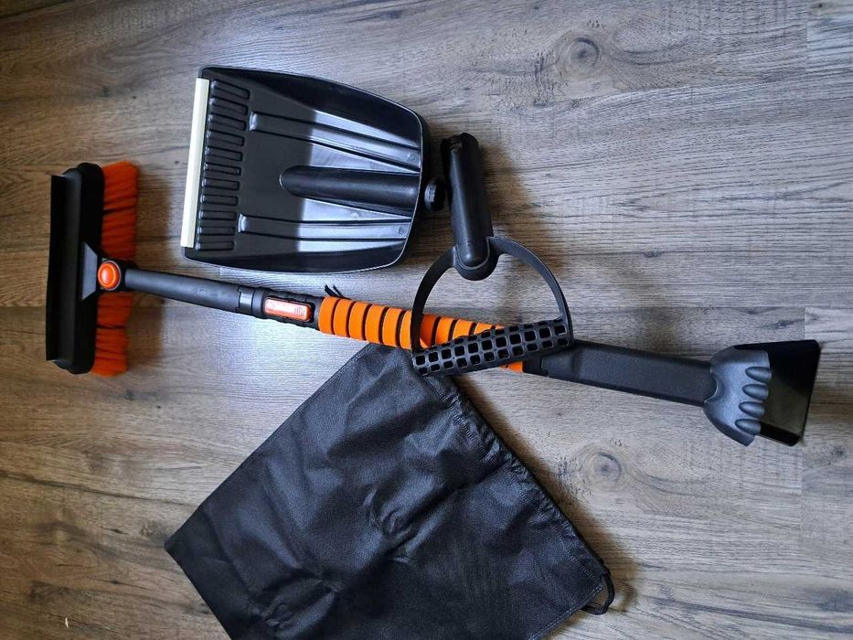 Skrobaczka szczotka do odśnieżania samochodu szyb teleskopowa łopata