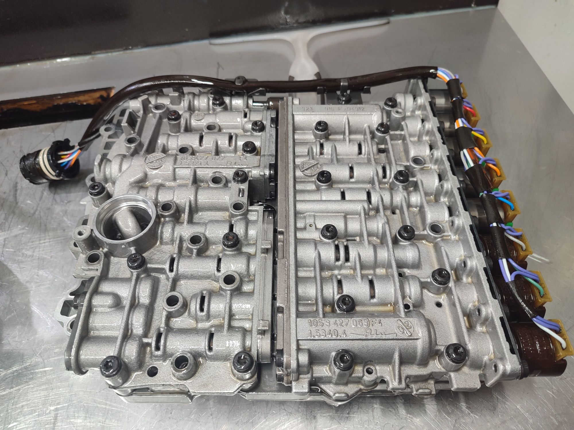 Mechatronika, sterownik skrzyni 5hp24zf Audi A8 S8 D2, A6 S6 C5.
