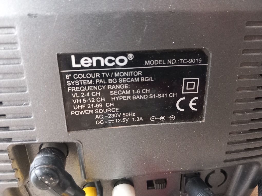 Tv Lenco 6" a cores, 12Vdc