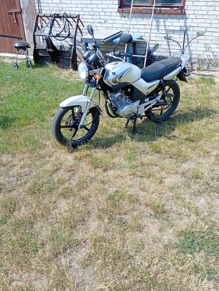 Motor Yamaha ybr 125