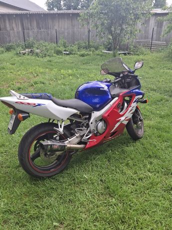 Honda CBR 600 F4
