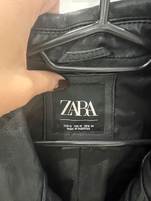 Шкіряна куртка Zara, розмір М