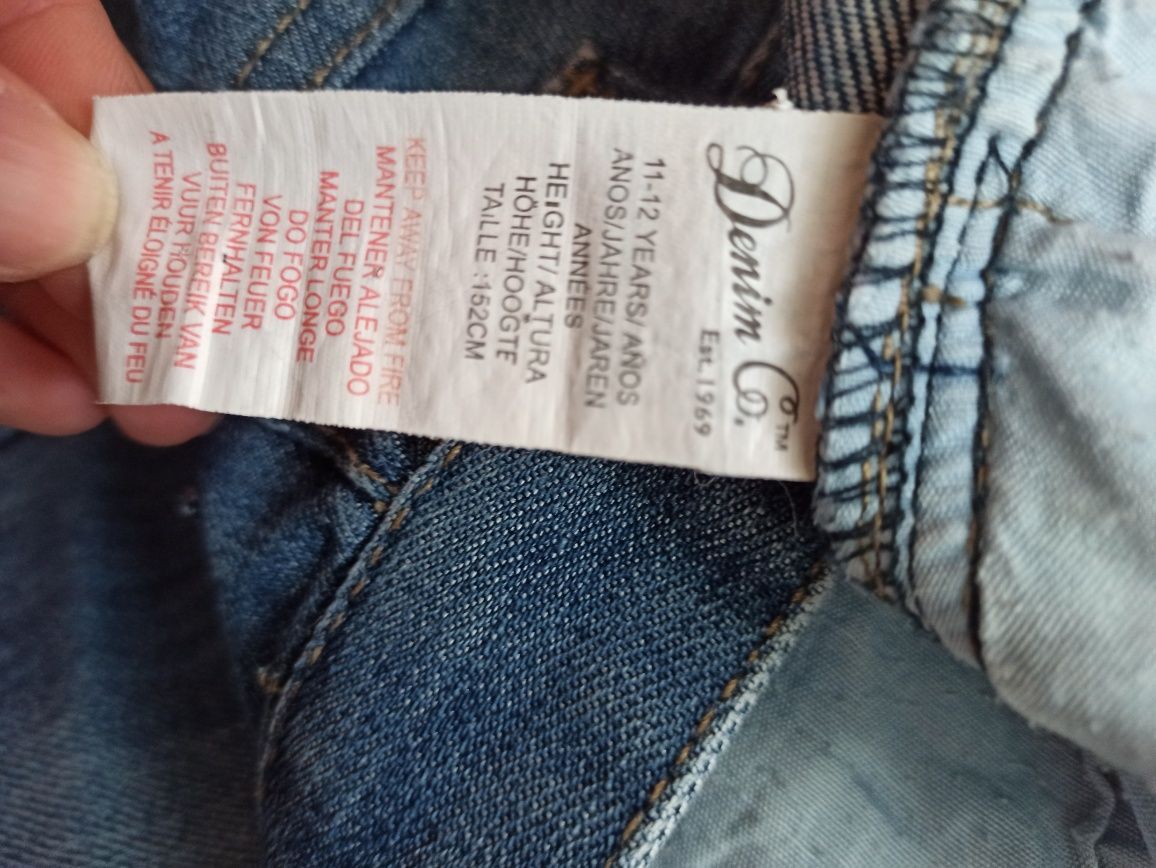 Шорты на мальчика Denim Co. На 11-12 лет. Состояние новых