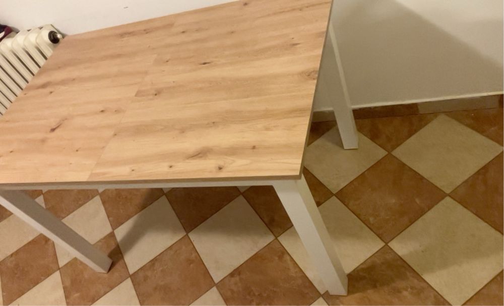 Stoł rozkladany stan bardzo dobry