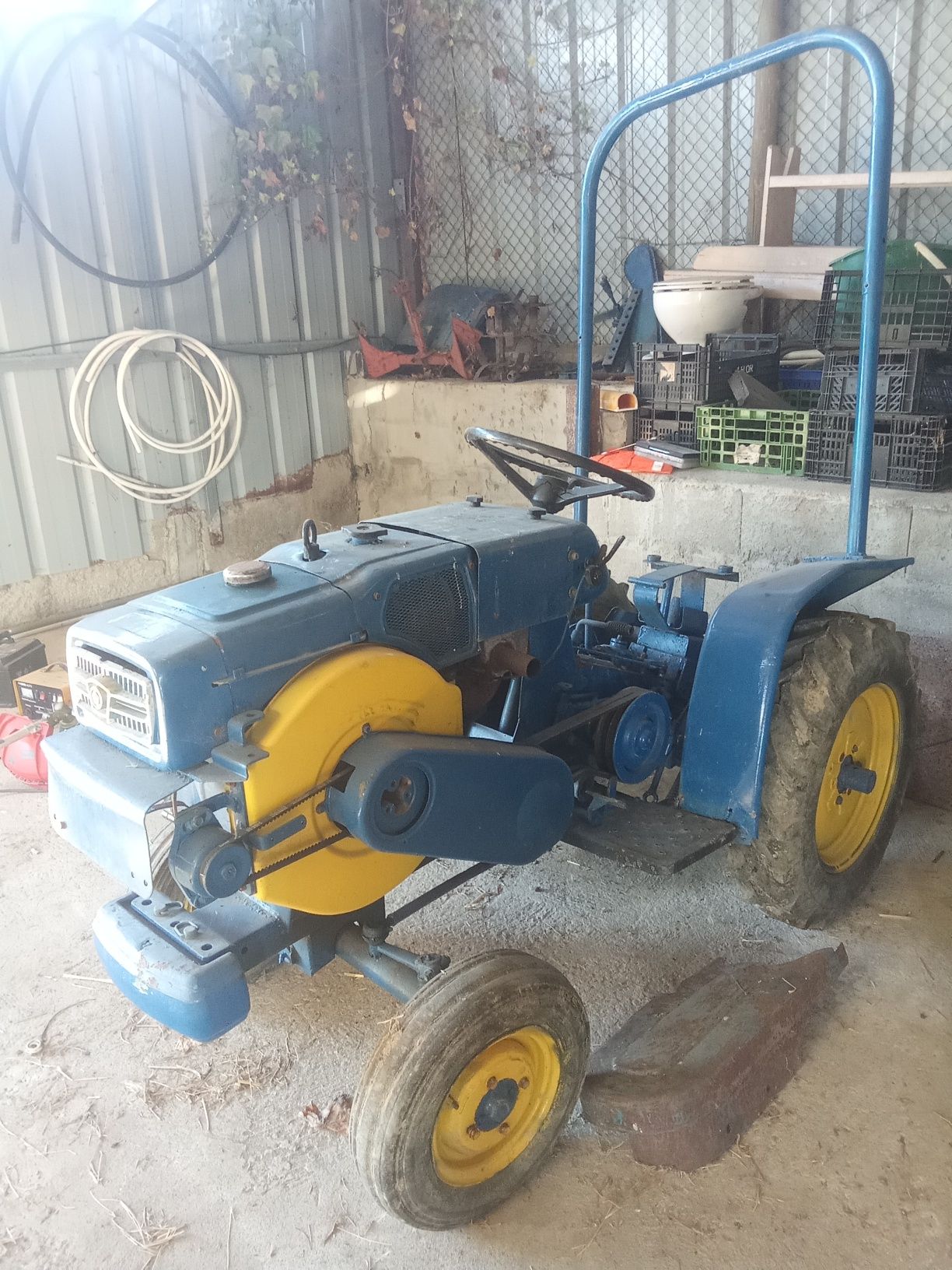 Vende.se Trator  usado