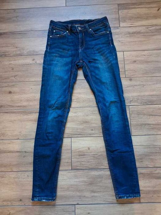 Granatowe jeansy skinny damskie - Zara