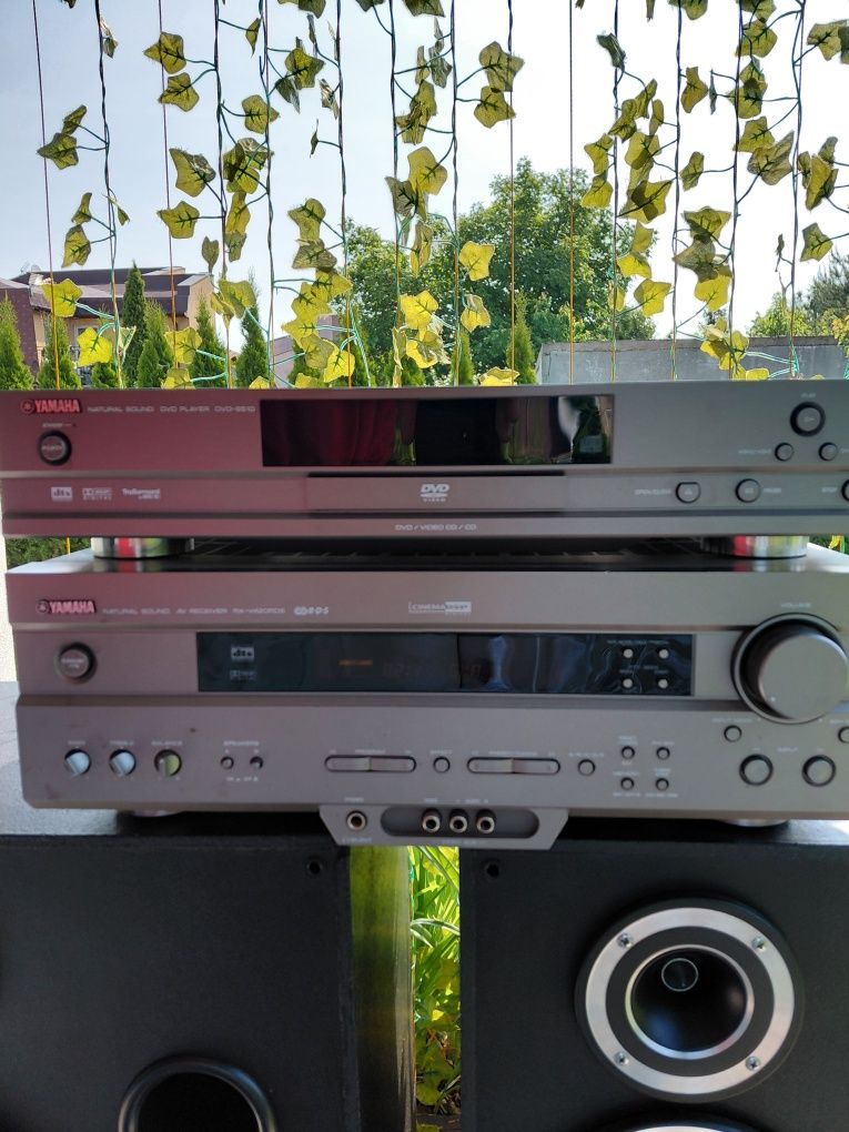 Amplituner i DVD  Yamaha Artusa 300 i subwoofer  B&W  ASW 1000