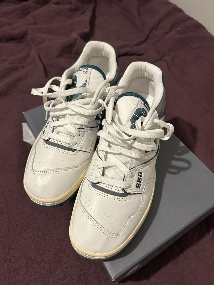 New Balance 550.