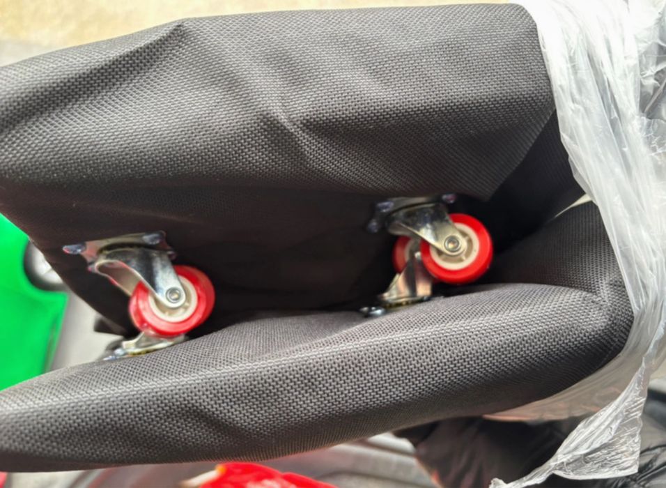 Capa fom rodinhas para marquesa