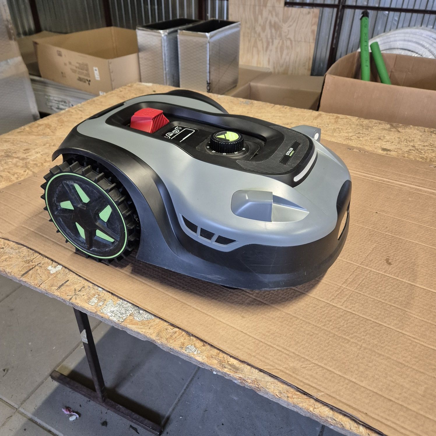 Robot koszący Stalco RMP2000