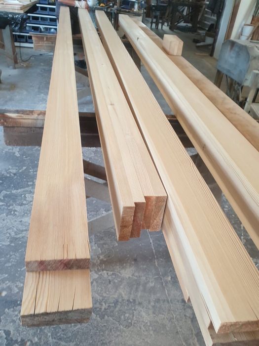 Drewno konstrukcyjne  KVH / belki klejone