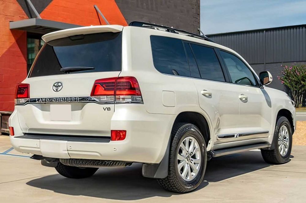 Toyota Land Cruiser      2019