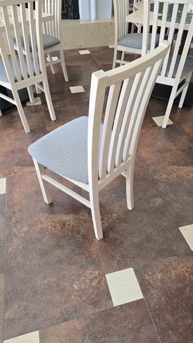 Krzesła firma Moskała