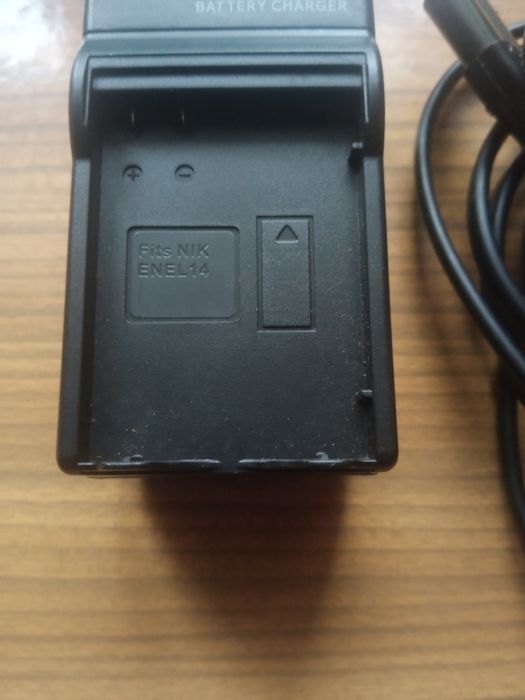 Ładowarka do baterii aparatu Nikon