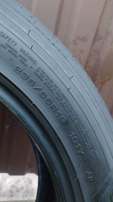 Goodyear r19 235 55, 255 50 різноширокі porsche macan