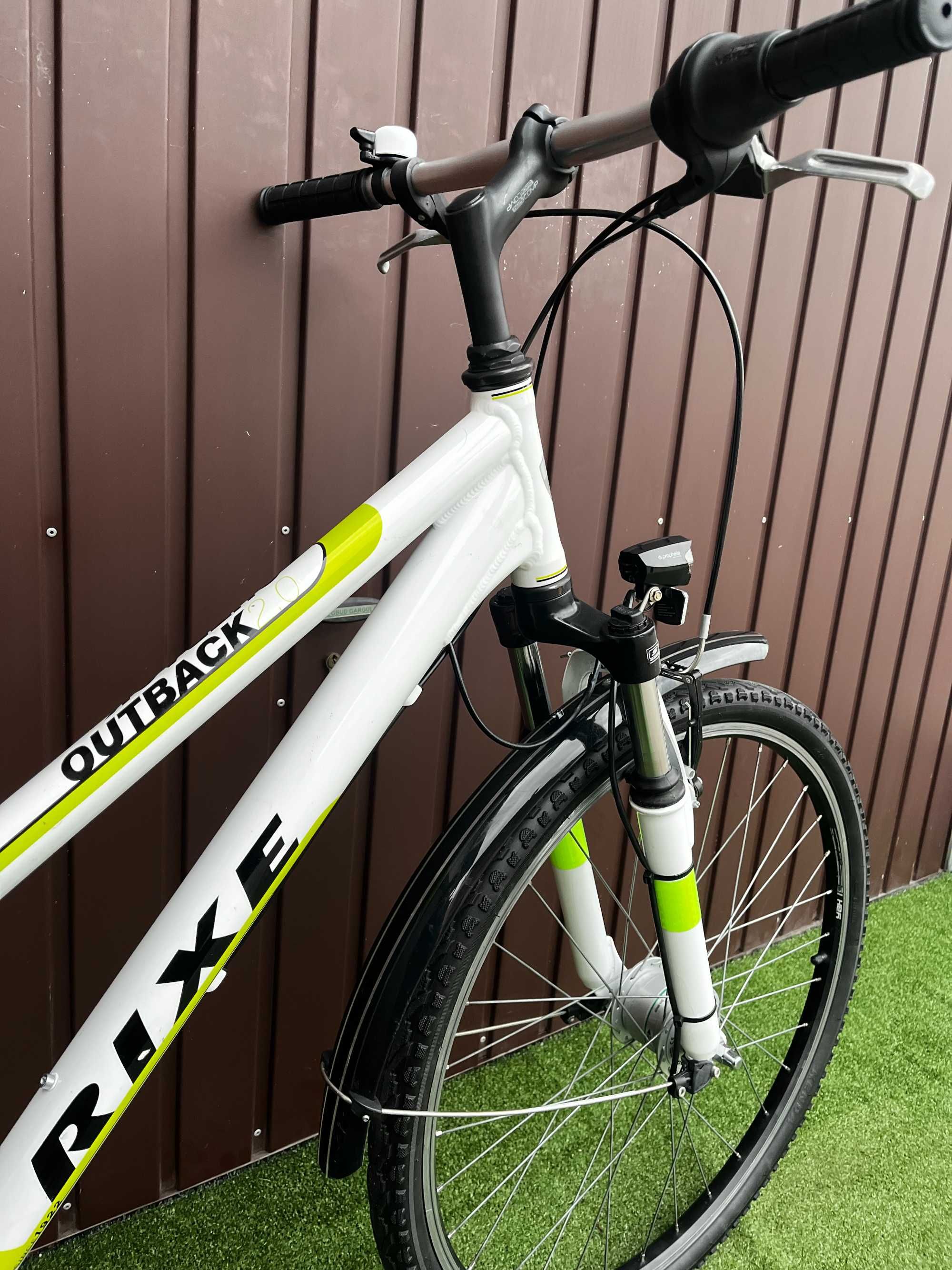 Rower RIXE OUTBACK/alu./amor./koła 26"/prądnica/Shimano NEXUS 7
