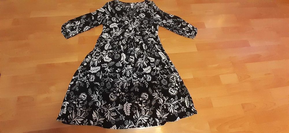Sukienka luźna 3/4 rękaw