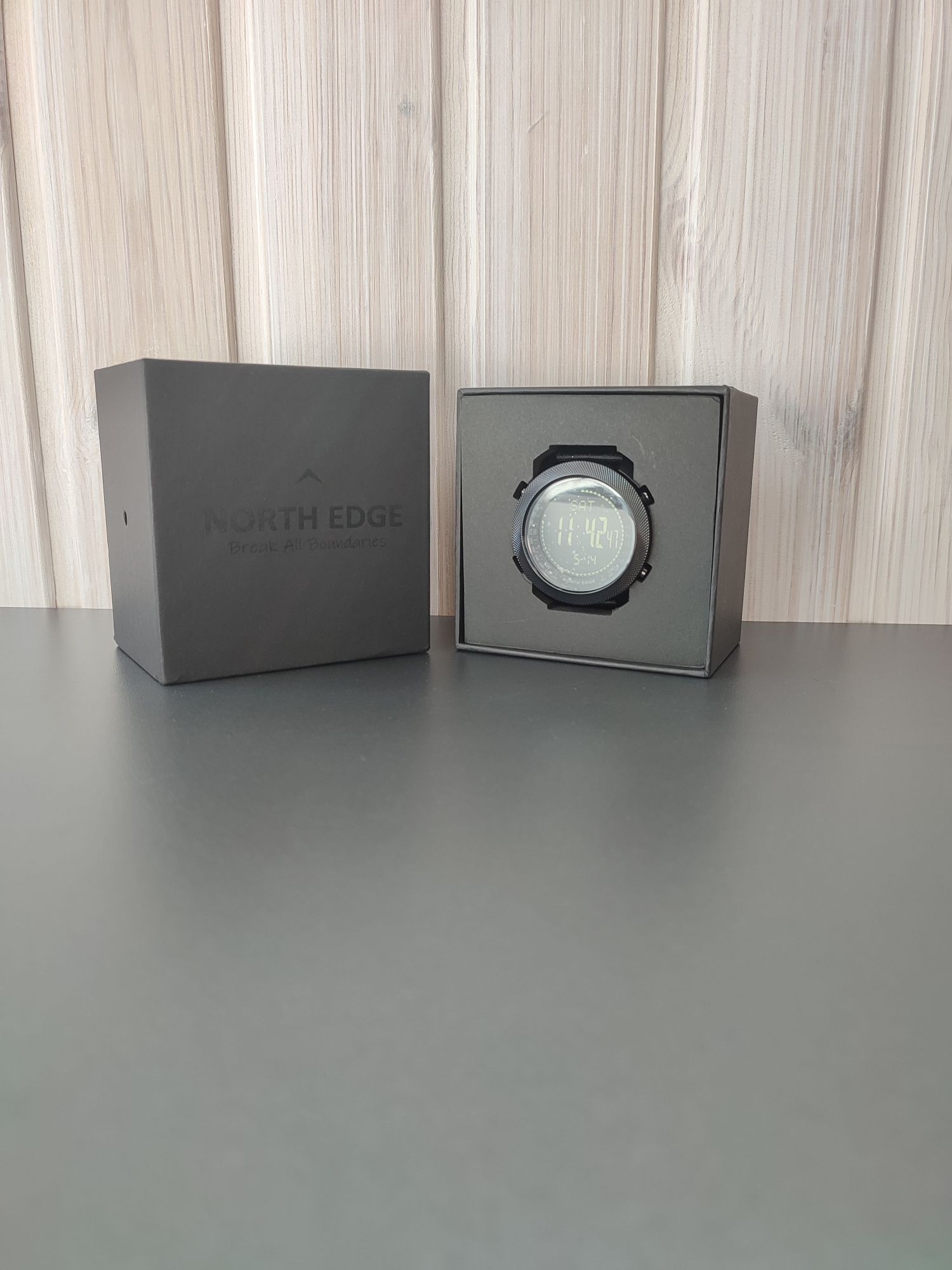 Тактичний годинник з КОМПАСОМ. До 50 м.  Apache North Edge