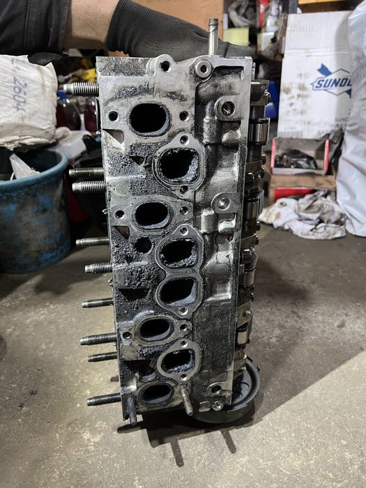 Головка блока з форсунками VW 2.0 tdi BMM 140hp