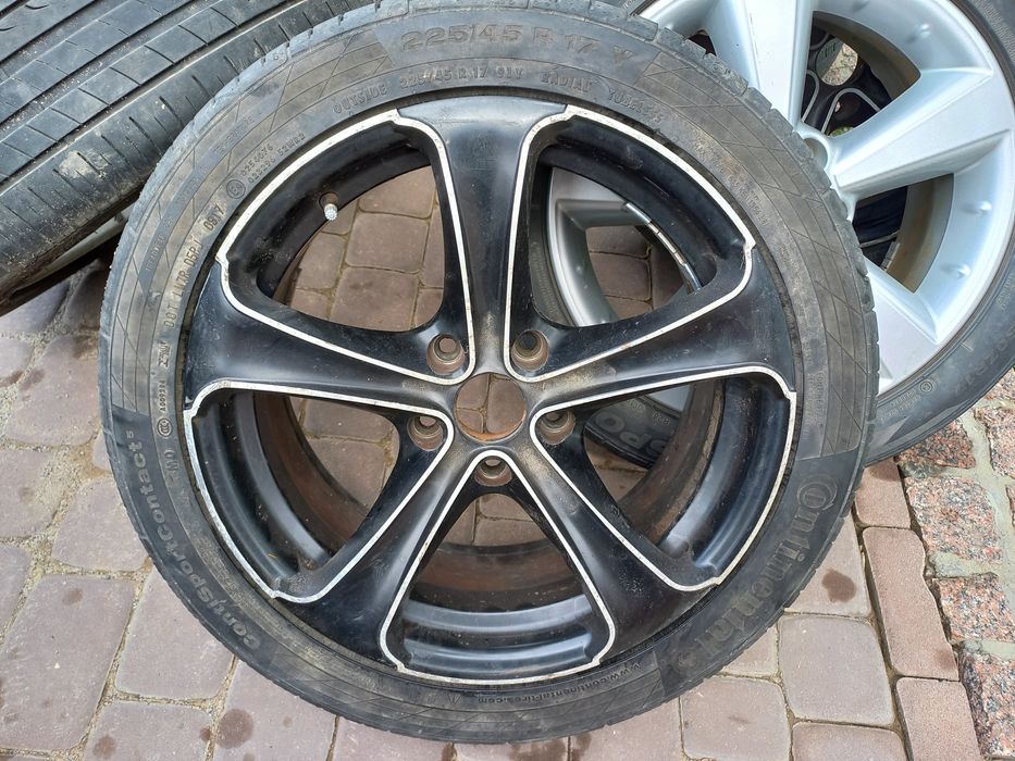 Диски ніссан 5х114.3 et40 d66.1  6.5j16-17