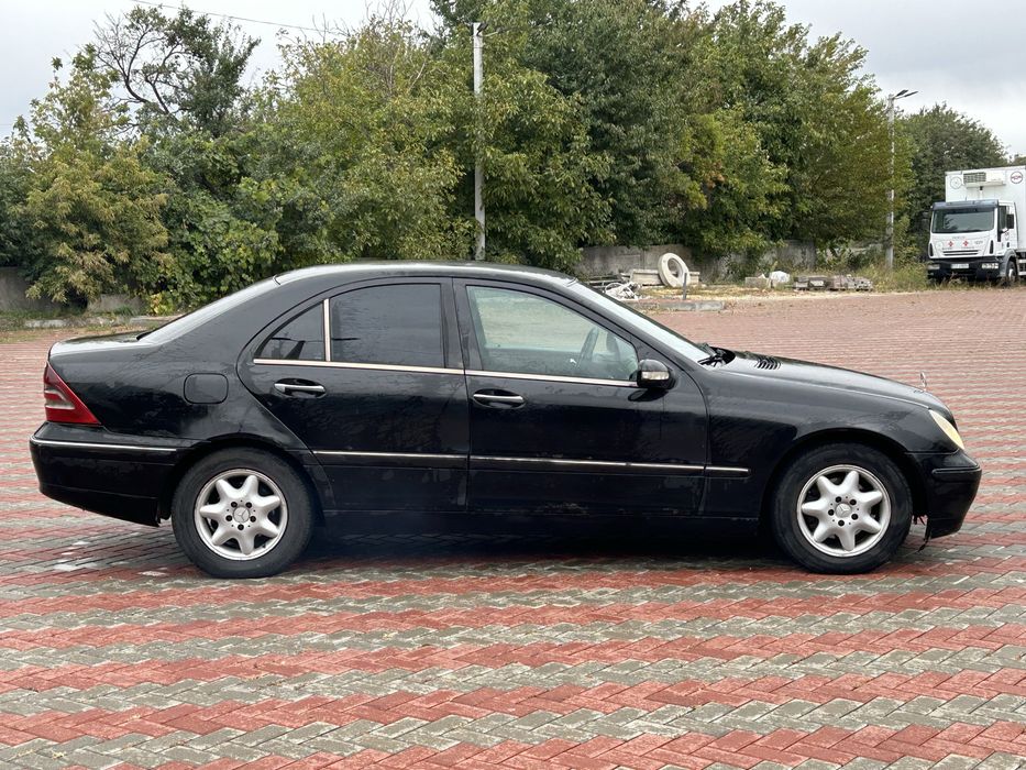 Продам Mercedes-Benz c220