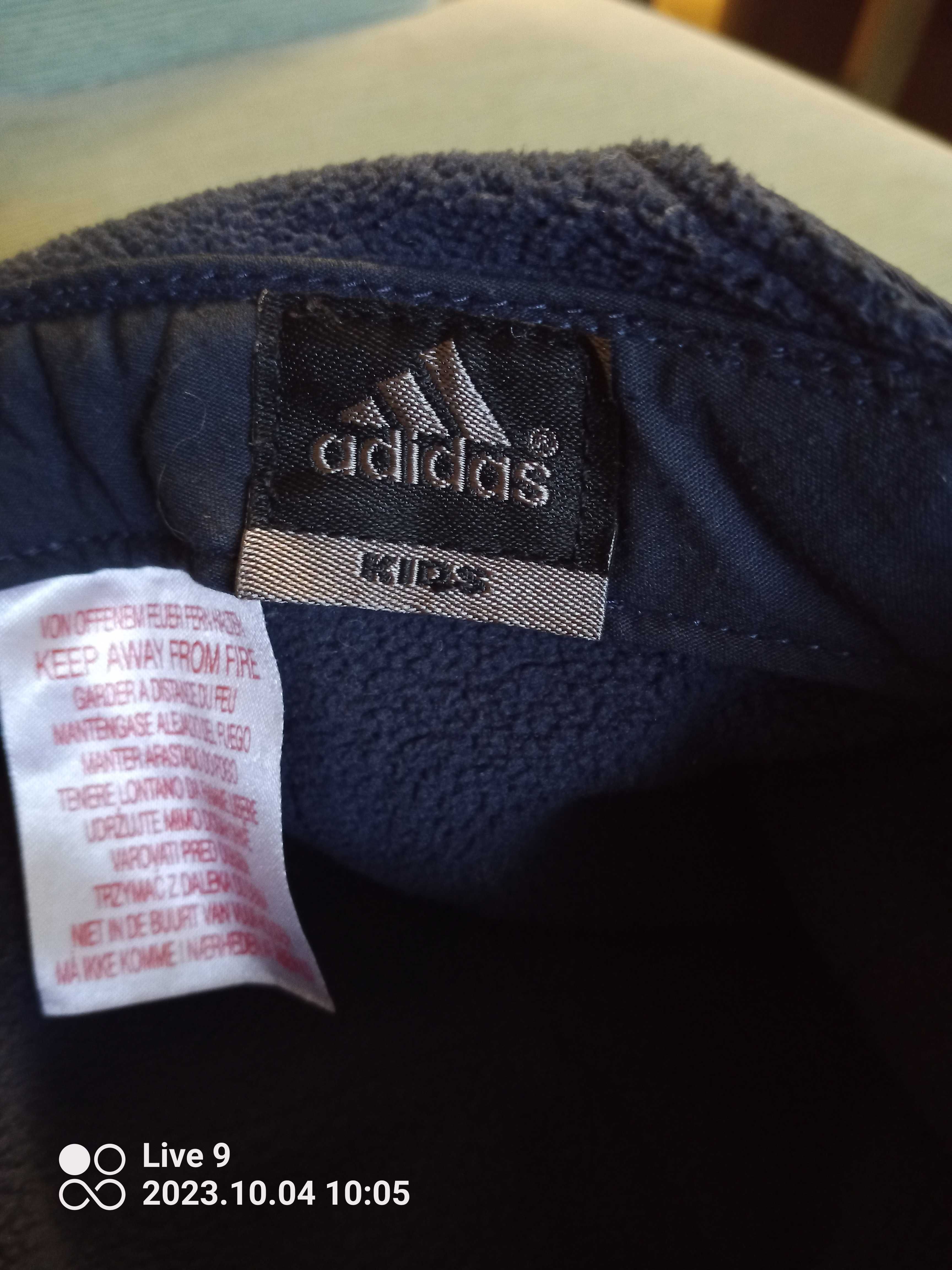 czapka z daszkiem i nausznikami ocieplana adidas