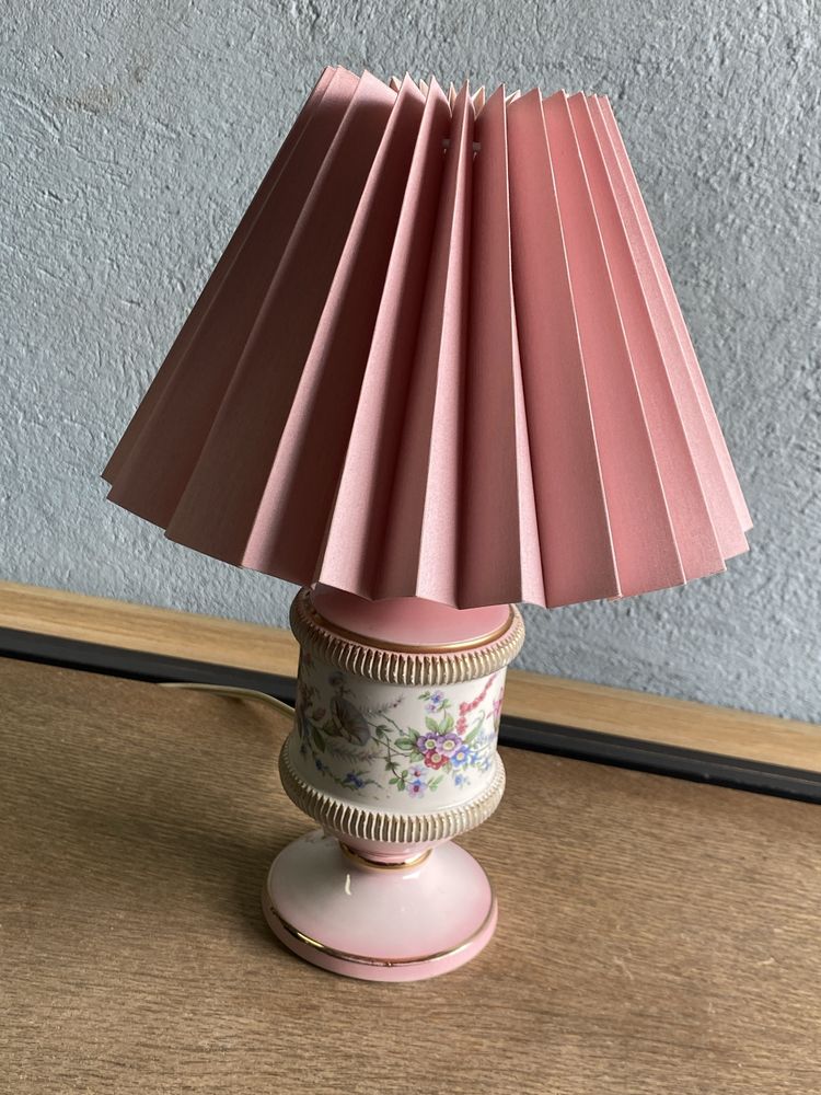 Przepiękna lampka w stylu glamour. Dla dziewczynki. Róż i kwiaty