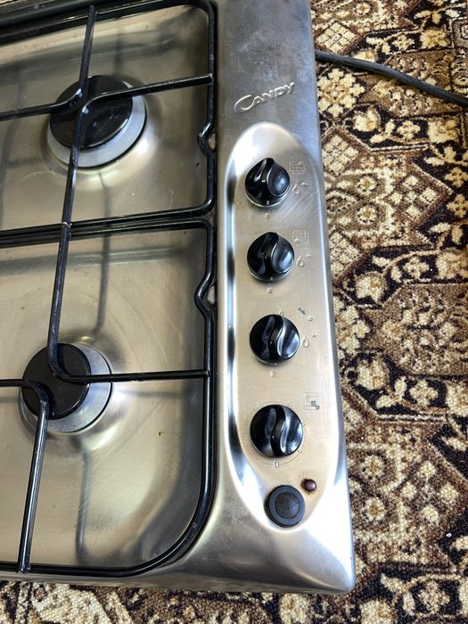 Fogao a gaz 3 bicos e 1 eletrico