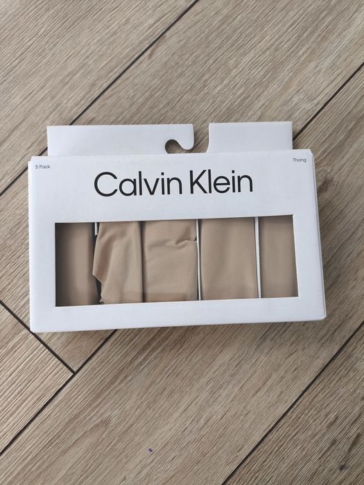 Majtki stringi Calvin Klein 5szt nowe beżowe rozmiar L